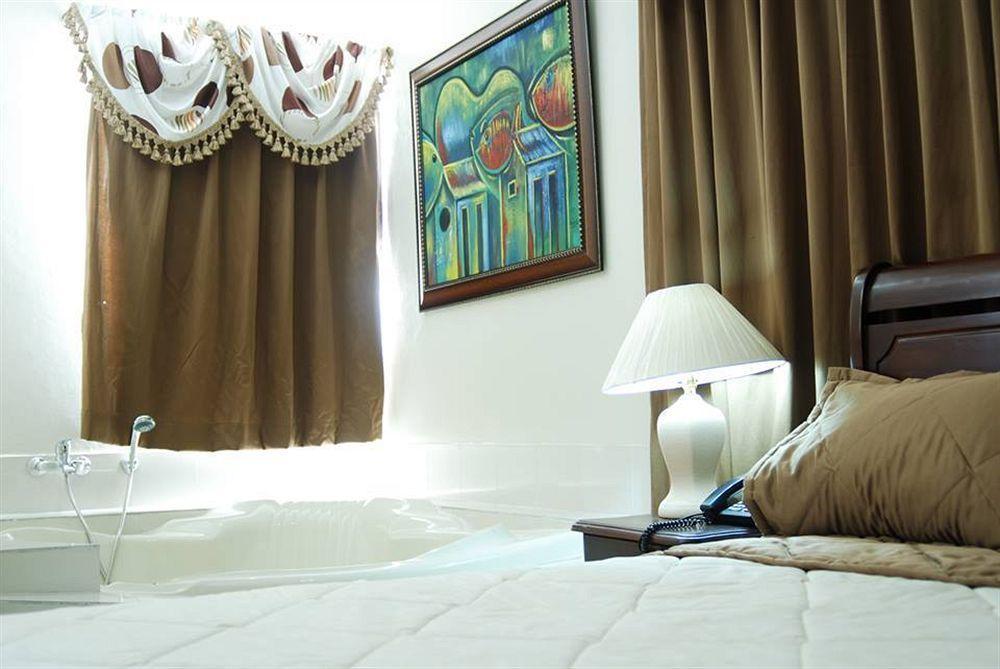 Hotel Luis V Santo Domingo Exteriér fotografie