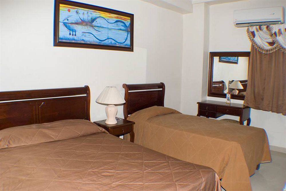 Hotel Luis V Santo Domingo Exteriér fotografie